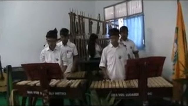 Music SMA YOS Sudarso Metro смотреть онлайн