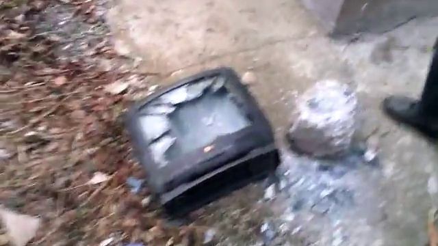 Ломаем телевизор смотреть онлайн