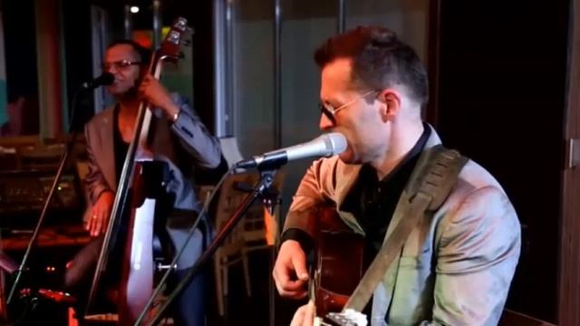 Tamally Maak ~ Amr Diab cover by Serge Nikol & Etric Lyons Live смотреть онлайн