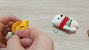 Как связать маленькое ушко для маленькой игрушки.