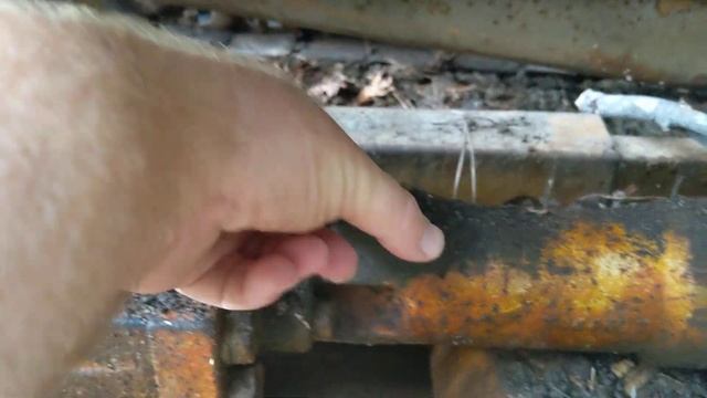 1959 John Deere 440IC - Track Adjustment Grease Fitting смотреть онлайн