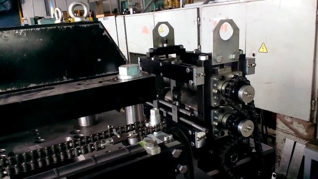 Пресс-автомат ПА-50-М с валковой подачей от серводвигателя смотреть онлайн