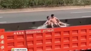 Ржу не могу! ))