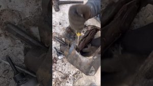Продолжение ремонта супорта