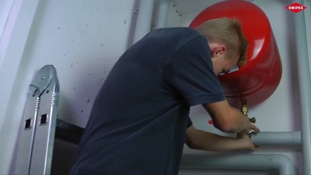 Knipex Cobra QuickSet Spot смотреть онлайн