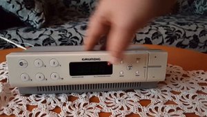 Radio clock Grundig Sonoclock 690 (Germany)