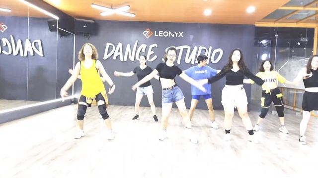 Arhbo featuring Ozuna & GIMS | FIFA World Cup 2022™ |Zumba|Master Saurabh смотреть онлайн