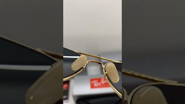 Очки ray ban gold/black