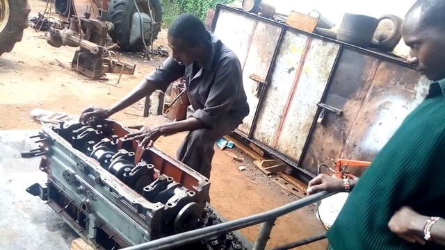 How to assemble crankshaft of Perkins engine смотреть онлайн