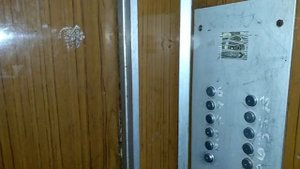 Музыкальный лифт (ЩЛЗ-2022 г.в) V=1 м/с, г/п 400 кг, старый пасс лифт (МЛЗ-1987 г.в) 320 кг