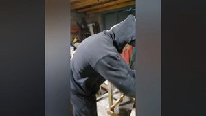 Дробилка головок чеснока на зубки.