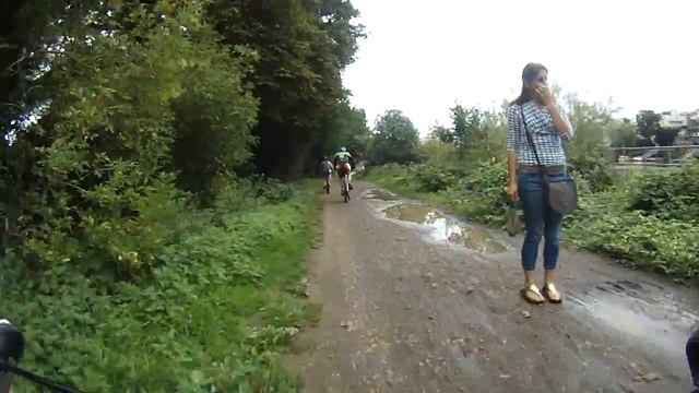 A Short Film About Cycling In Richmond-upon-Thames, UK смотреть онлайн