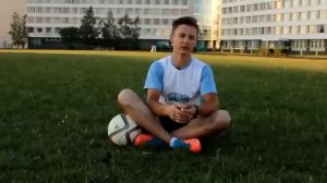 Как правильно играть футбол