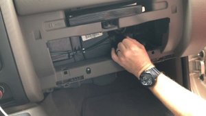 Jeep Liberty 2002-2007(KJ) Blower Motor Resistor Replacement