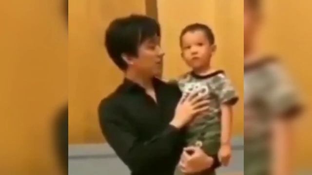 ТОТ МОМЕНТ, КОГДА ДИМАШ КУДАЙБЕРГЕН РЕШИЛ ЗАБРАТЬ 4-х ЛЕТНЕГО МАЛЬЧИКА. смотреть онлайн