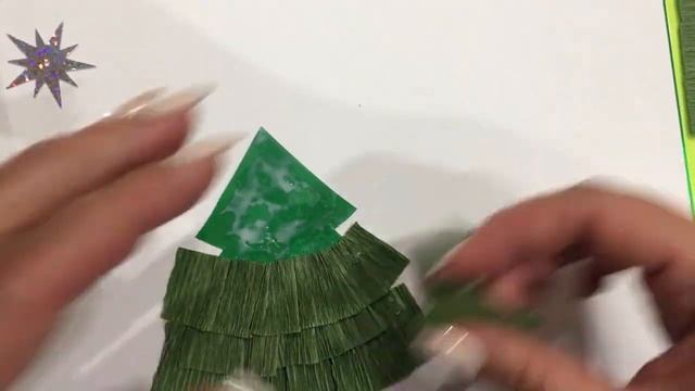 Ёлочка из бумаги