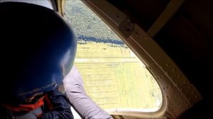 Первый прыжок с десантным парашютом Д-1-5У 15.08.2015