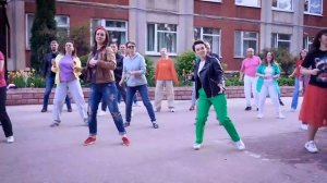 Песня и клип детям на выпускной от родителей. Родные наши.