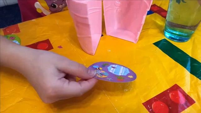 Растущая куколка из горшка. Милана делает обзор растущей куколки смотреть онлайн