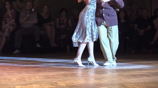 Pablo Inza y Sofia Saborido - Arrabalera (milonga) - Abrazo Tango Metz Festival 2018 смотреть онлайн