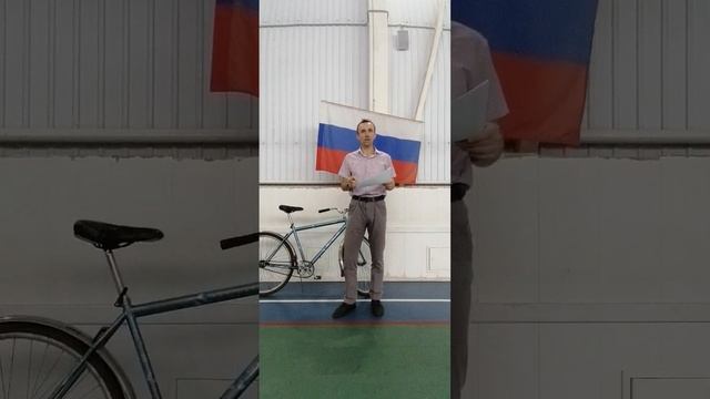 Велосипед. Езжу 365 дней в году по 27 км в день. За год проехал 6250 км. Главное в конце видео. смотреть онлайн