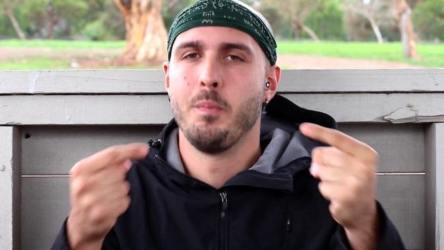 ITALIANO TENUTO IN OSTAGGIO IN ASIA - Laos - PT. 1 смотреть онлайн