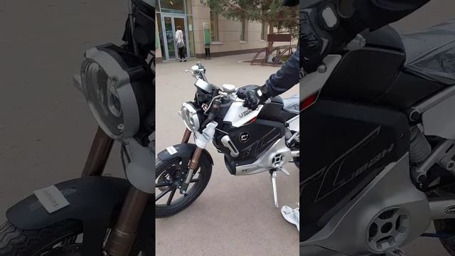 Электромотоцикл WS Super Soco TC MAX 3900 смотреть онлайн