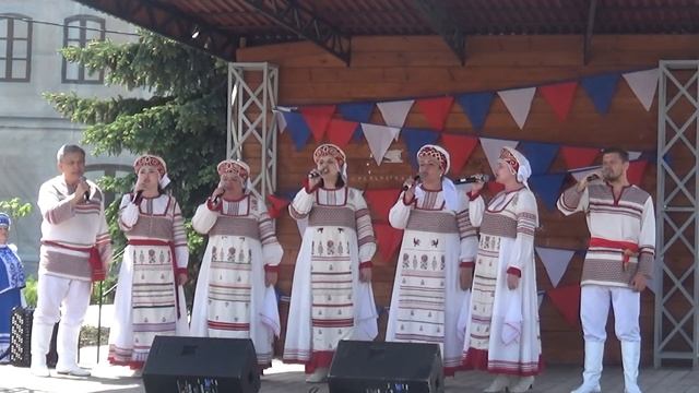 Народный коллектив ансамбль русской песни "Раненбургские родники" - Гей, славяне смотреть онлайн