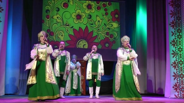 Народный коллектив ансамбль русской песни «Раненбургские родники» Как по горкам по горам смотреть онлайн