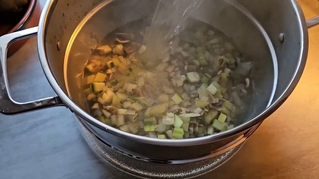 Кулинарный влог: ПЕРЦЫ фаршированные. СУП на пару из салата,пророщенная чечевица… Поболтаем