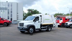 Мусоровоз CHAMELEON МТБ-7 с задней загрузкой на шасси GAZon Next (ГАЗ-C41R13)