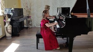 И.Беркович. Концерт № 2. Исп. Молодцова Наташа, 7 лет.1080p