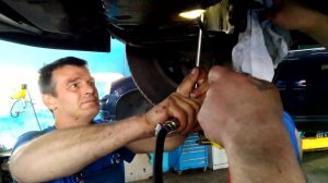 Течь масла двигателя Volvo S60 2004/05 2.4 AT, чистка и герметизация поддона, Вольво-Сервис Vollux
