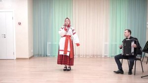 Базарова Виктория 15 лет, "Давно дома не была" шуточная казачья песня