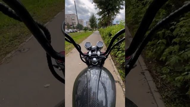 Не свалка, а гараж в @БайкСити! #чоппер #байксити #электротехника смотреть онлайн