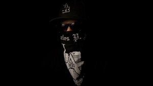 Hollywood Undead-Undead with lyrics