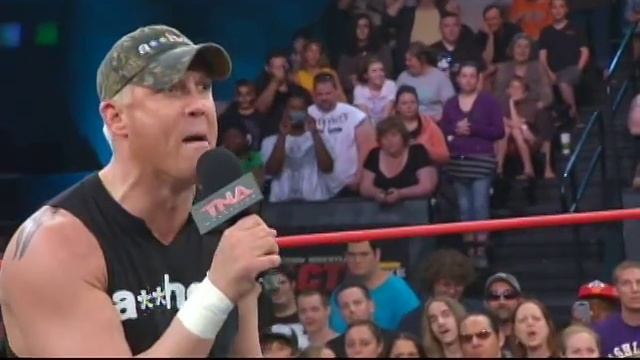 Hulk Hogan Confronts Mr. Anderson смотреть онлайн