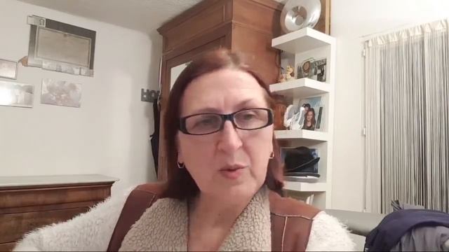 Франция/Я опаздываю везде/Про змей и Про родственников/provenceallochka vlog