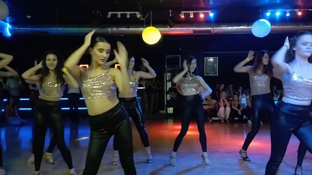 Paletro Ladies club Caliente смотреть онлайн