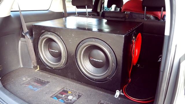 Автозвук и три ряда сидений? Обзор на громкий WISH смотреть онлайн