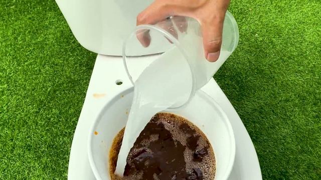ЭКСПЕРИМЕНТЫ - Кока-кола, Mtn Dew, Спрайт, Фанта с Ментосом в туалете