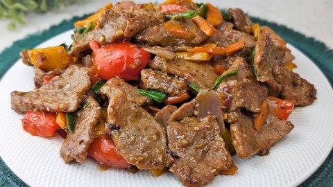 СОЧНАЯ ГОВЯДИНА С ОВОЩАМИ за 15 минут! Готовим говядину как в ресторане!