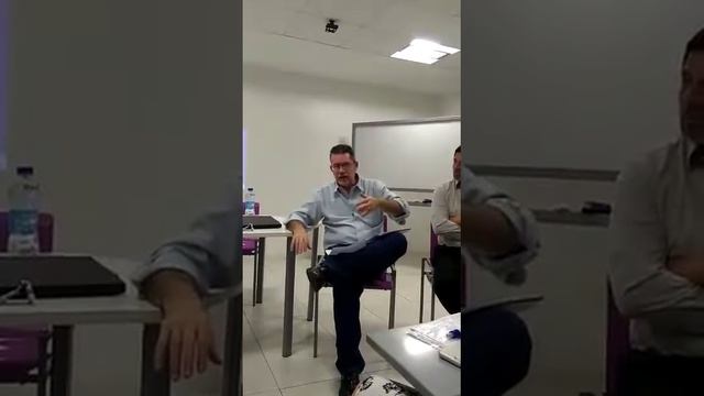 Carlos Fonseca Terán expone políticas golpistas 2 смотреть онлайн