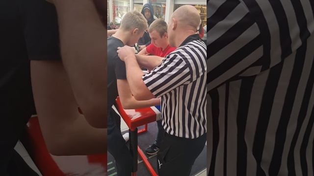 UNC.Left. Theodor, Jon, Verner, Tobias og Andreas. смотреть онлайн