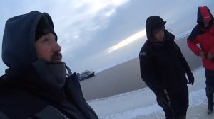 Рыбинское водохранилище первый лед.