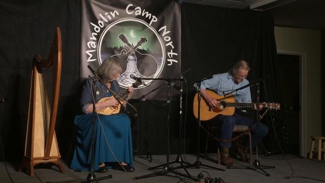 Lorraine Hammond and Bennett Hammond Perform "Christ Church Cathedral" - IMG 3292 смотреть онлайн