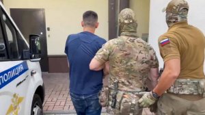 Обещали 12 миллионов: суд в Приморье отправил в колонию 13 диверсантов