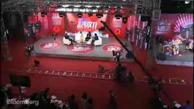 Unit 4 Video activity The marriage perk at Alibaba смотреть онлайн