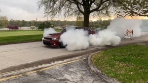 Dodge Charger Hemi Burnout. Burnout king #hellcat #burnoutking #dodge #dodgecharger #burnout