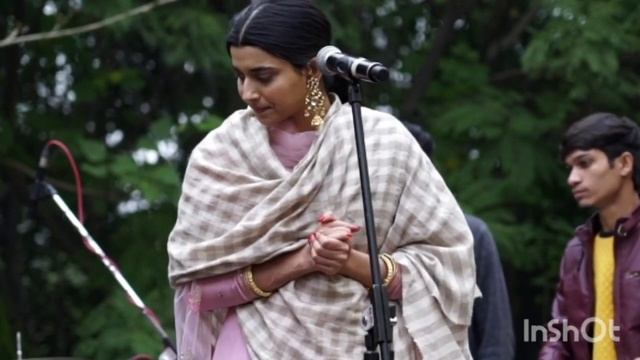 Lah Layi aa Mundri Meri | Ranjit Kaur | Recreated by Nimrat Khaira Live Amritsar смотреть онлайн